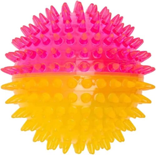 JAMBO PET Bola TPR Espinhos Com Apito Interno Flexível E Macio Reduz Estresse Tam Medio Duas Cores Rosa c/Amarelo Para Cães